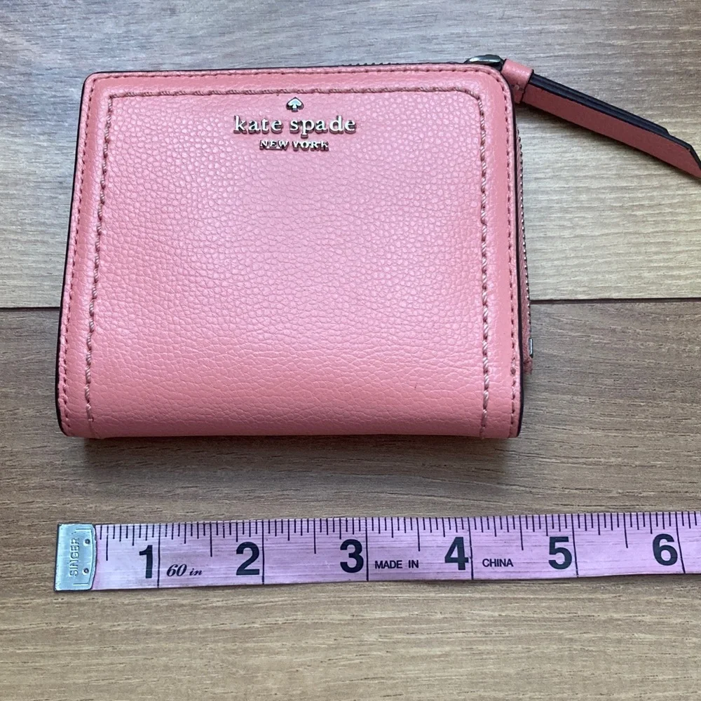 Kate Spade Patterson Drive L Zip ID Wallet